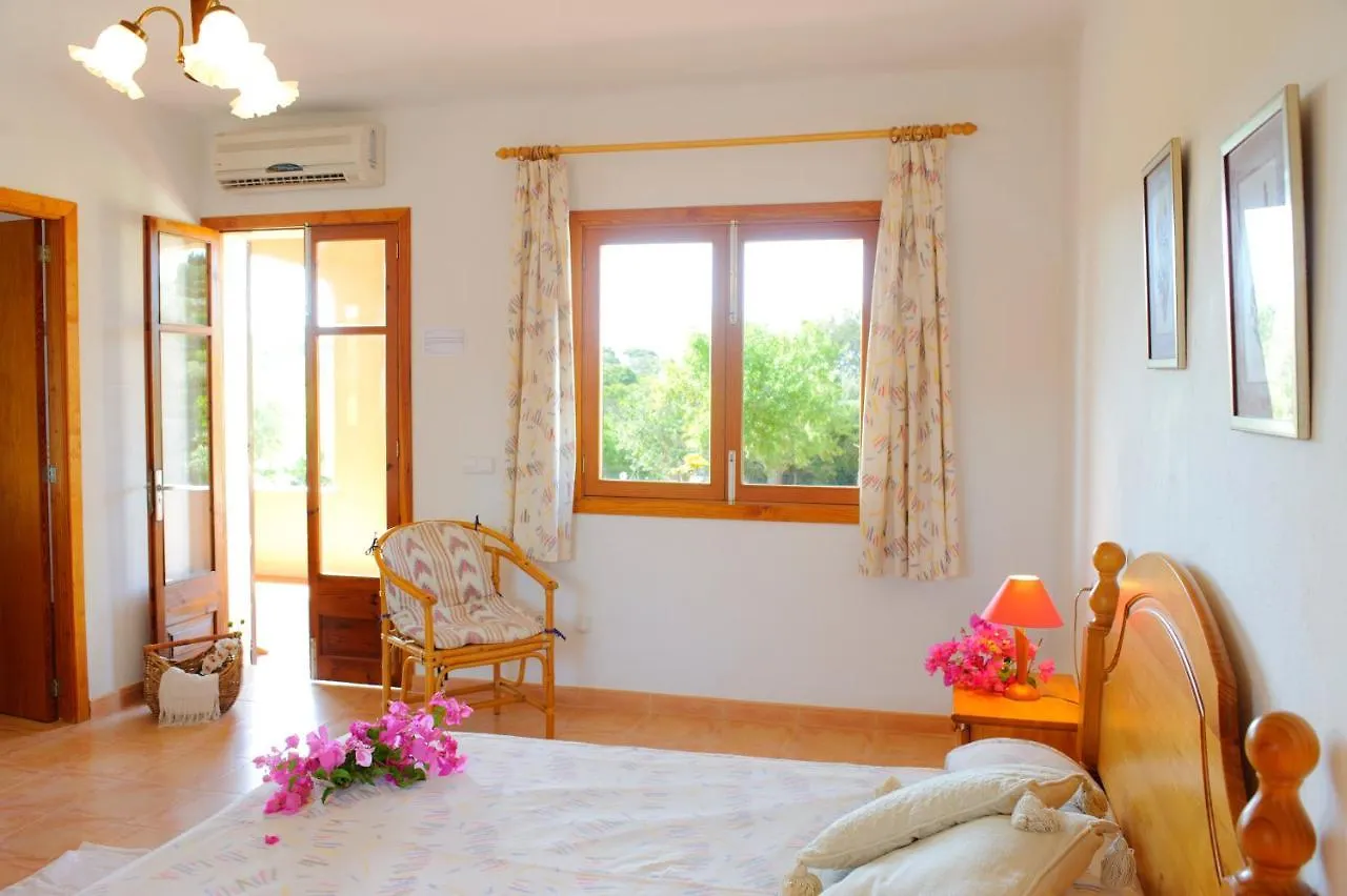 Finca Torrent Des Jai Cala Mondrago  İspanya